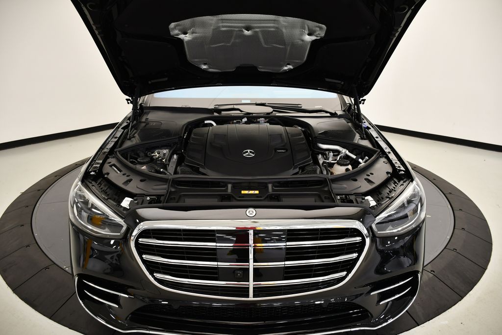 Thumbnail: 2026 Mercedes-Benz S-Class - 12