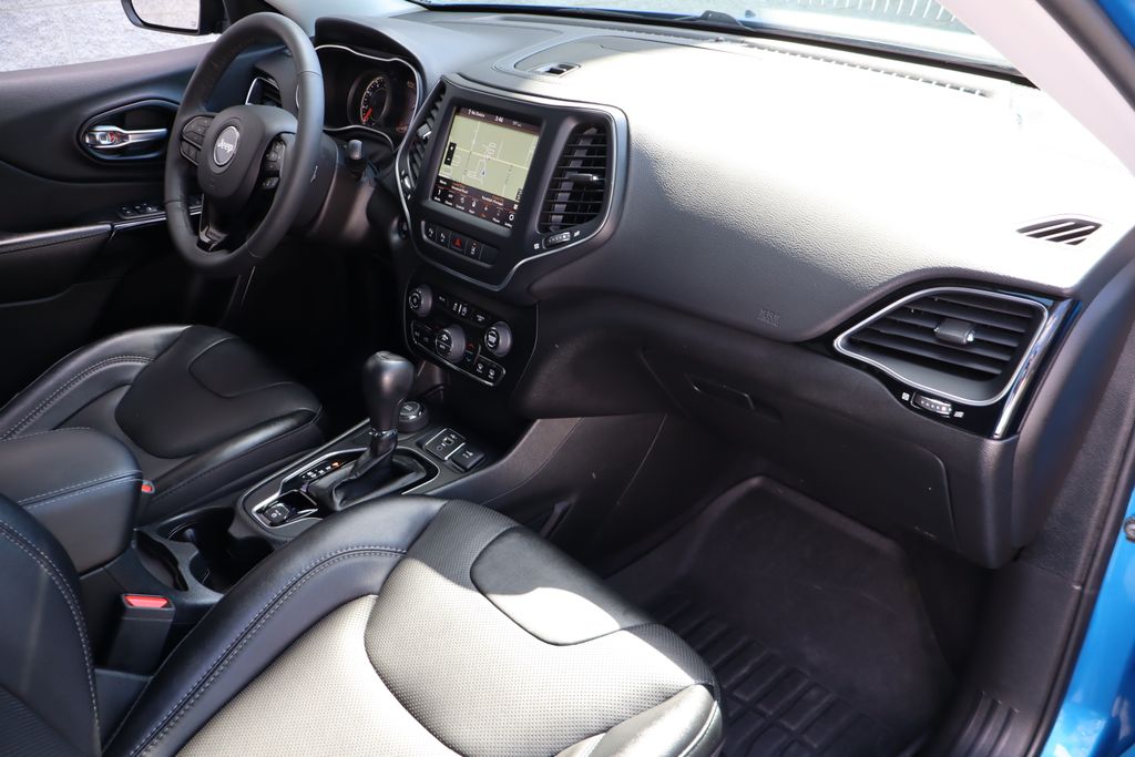used 2023 Jeep Cherokee car, priced at $24,800