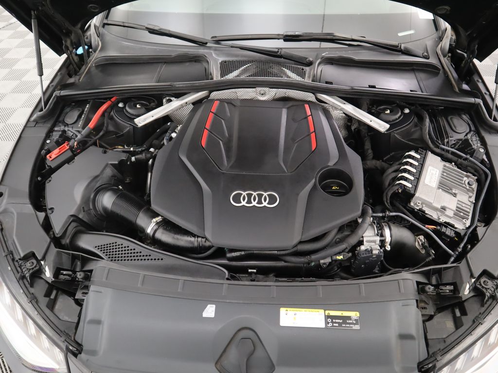 Thumbnail: 2021 Audi S4 - 30