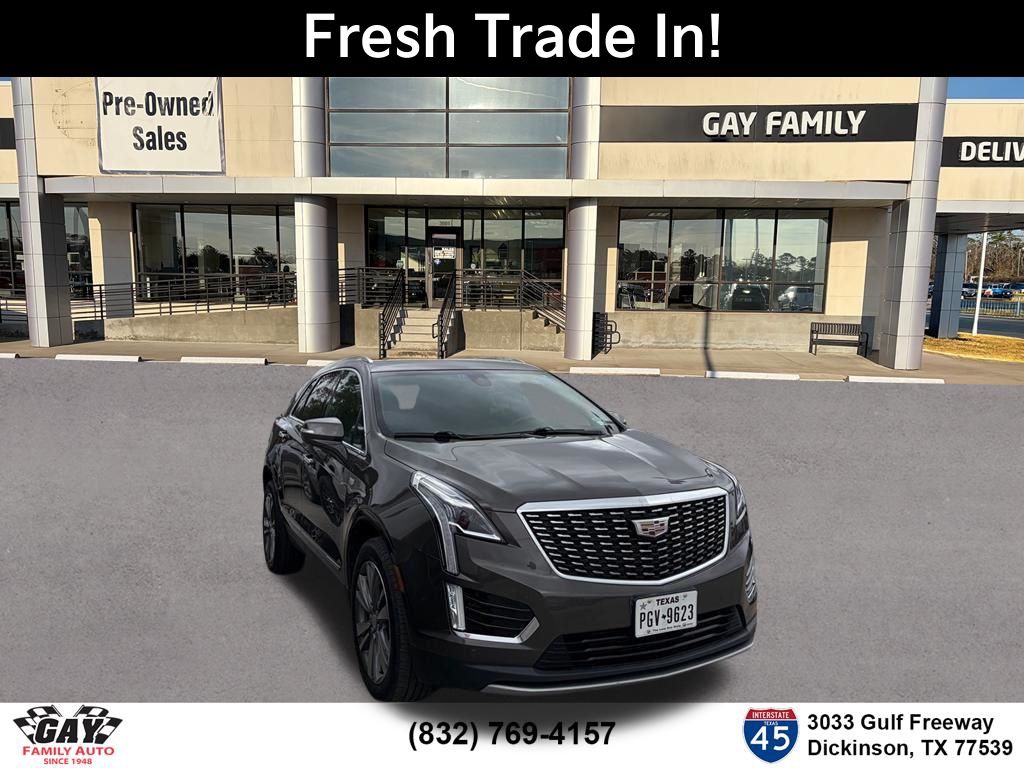 Dark Mocha Metallic 2020 Cadillac XT5 Premium Luxury FWD SUV / Crossover Front-Wheel Drive 9-Speed Automatic