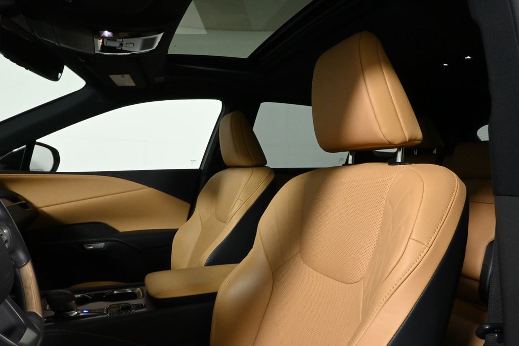 Thumbnail: 2023 Lexus RX - 16