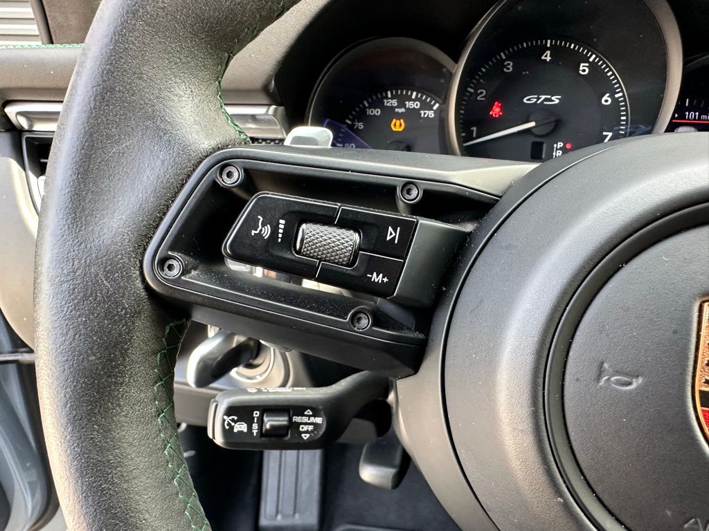 2023 Porsche Macan GTS 20