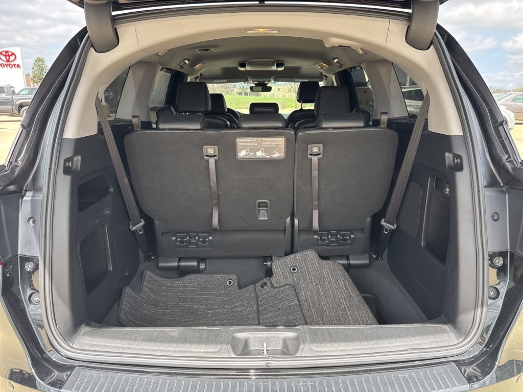 Used 2022 Honda Odyssey Van