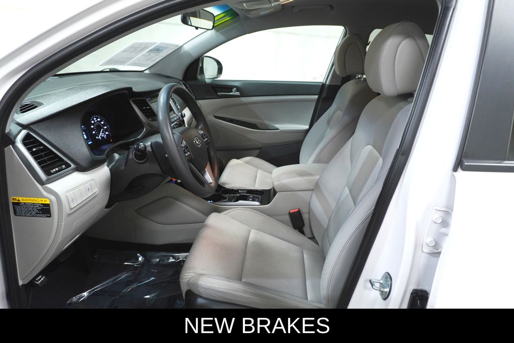 Used 2017 Hyundai Tucson SE with VIN KM8J3CA49HU289703 for sale in Youngstown, OH