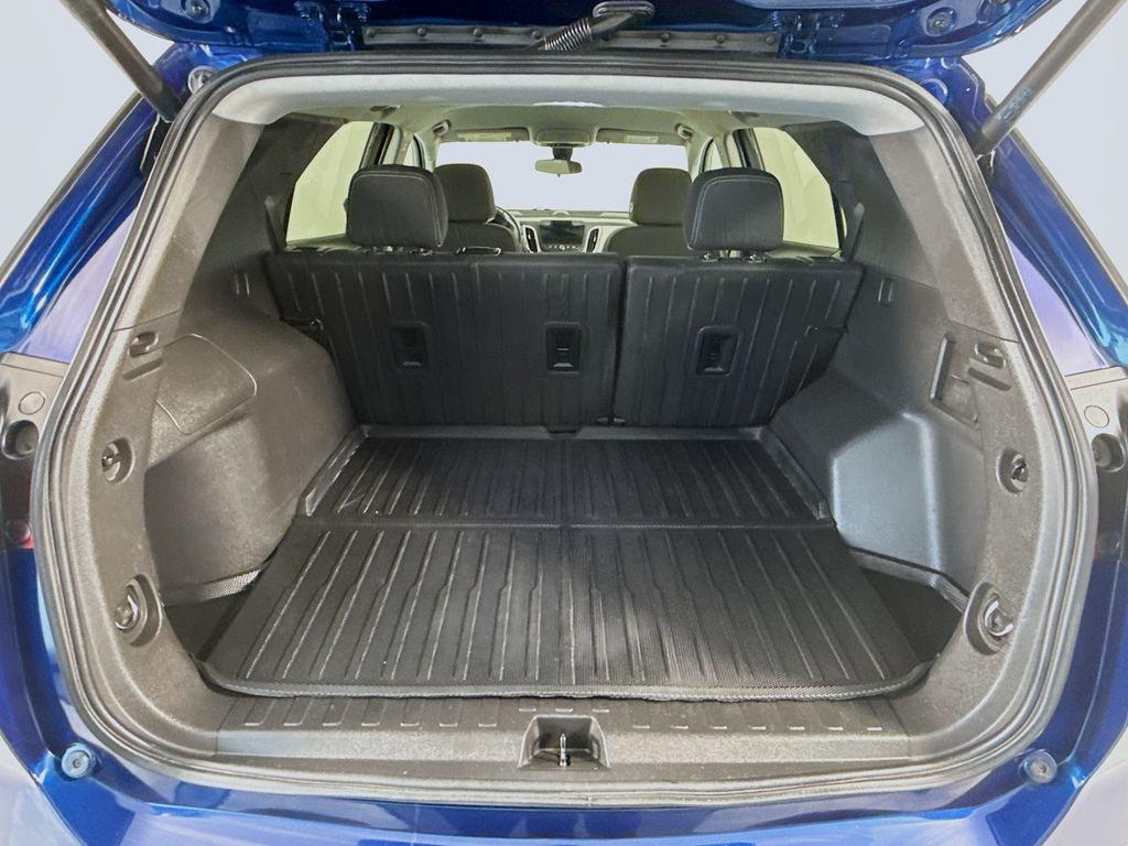 Thumbnail: 2022 Chevrolet Equinox - 28