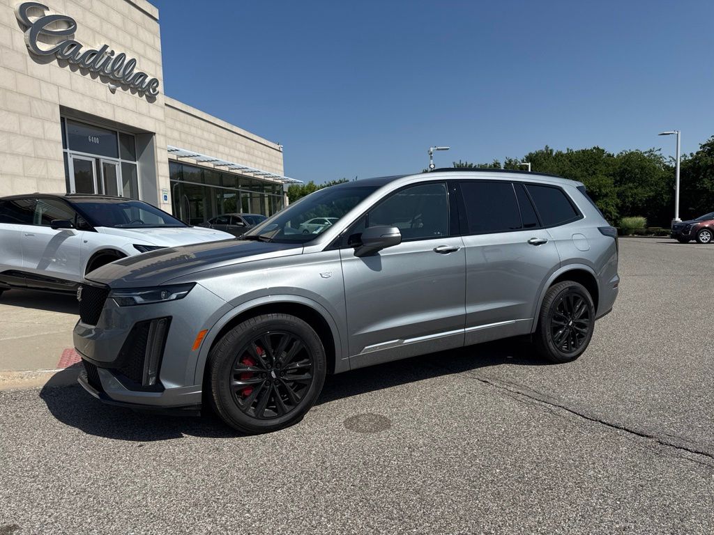 Argent Silver Metallic 2024 Cadillac XT6 SUV / Crossover Four-Wheel Drive 9-Speed Automatic