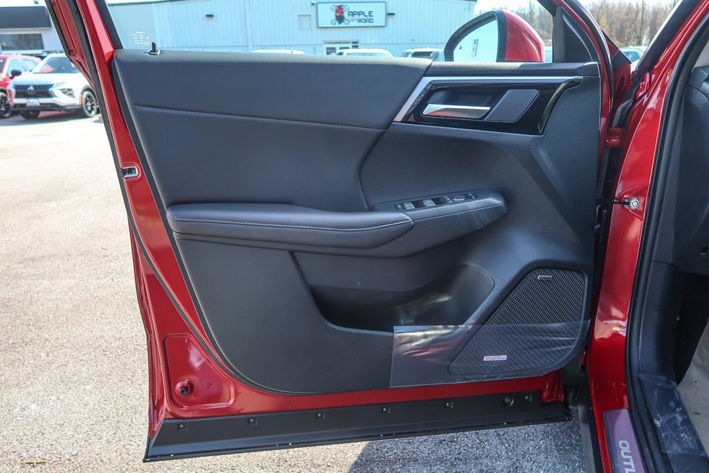 2026 Mitsubishi Outlander SE 2.5 S-AWC