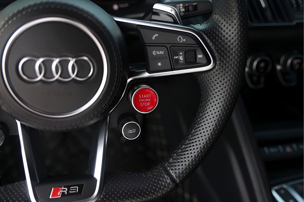 Used Car 2018 Audi R8  5.2 Plus For Sale Under $150,000 In Austin, Texas