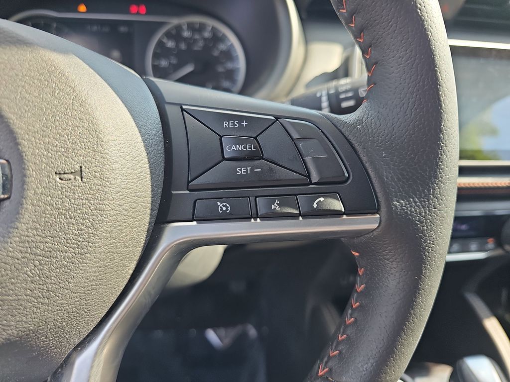 Used 2019 Silver Nissan SR image 17