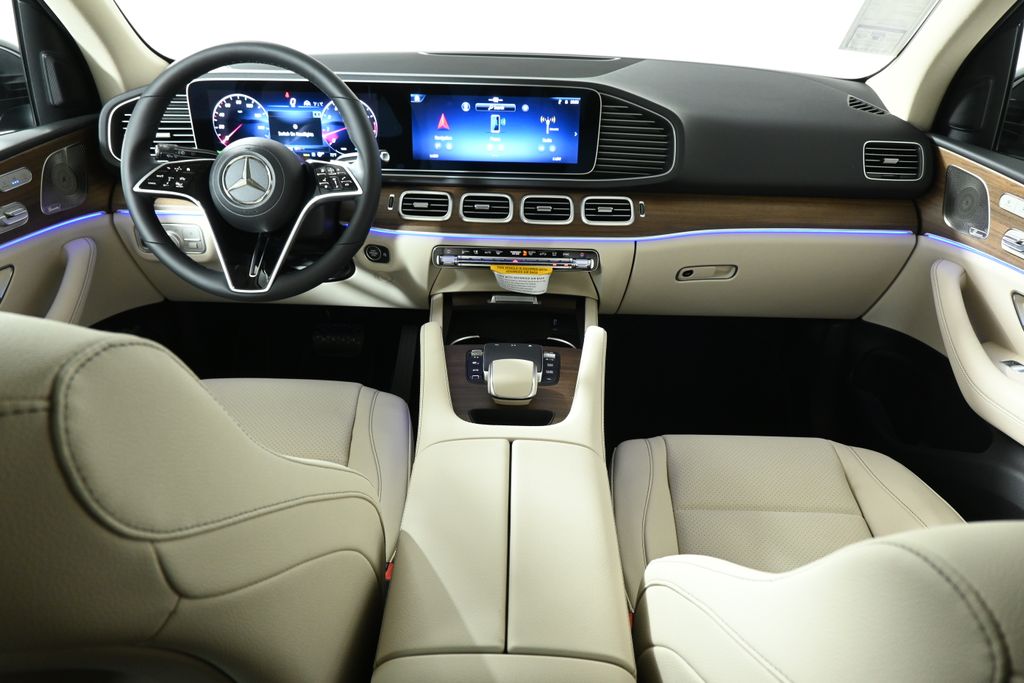 Thumbnail: 2026 Mercedes-Benz GLE - 4