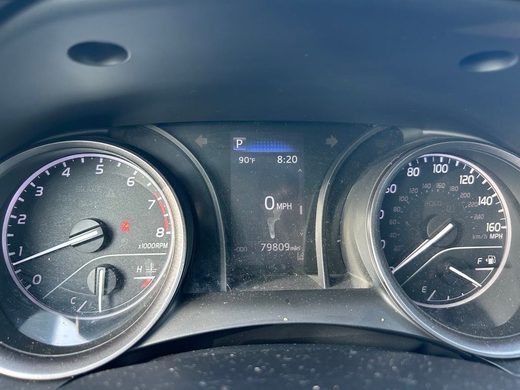 2021 Toyota Camry SE 16