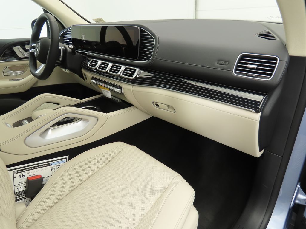 Thumbnail: 2026 Mercedes-Benz GLS - 18