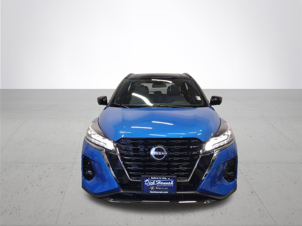2024 Nissan Kicks SR