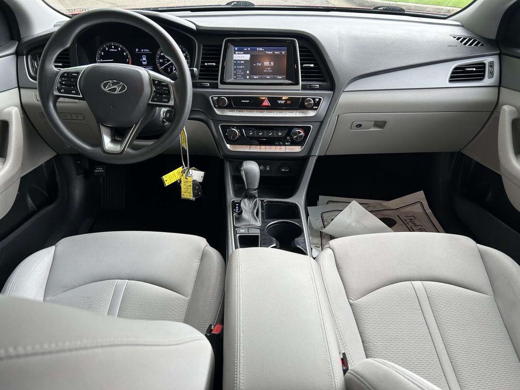 Used 2018 Hyundai Sonata Sedan