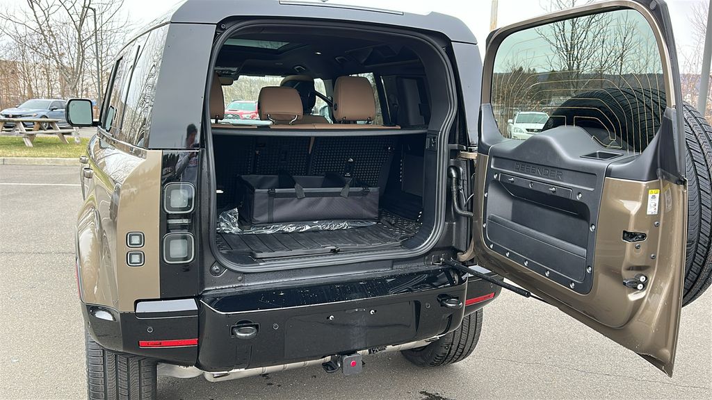 new 2026 Land Rover Defender 110 car, priced at $89,691