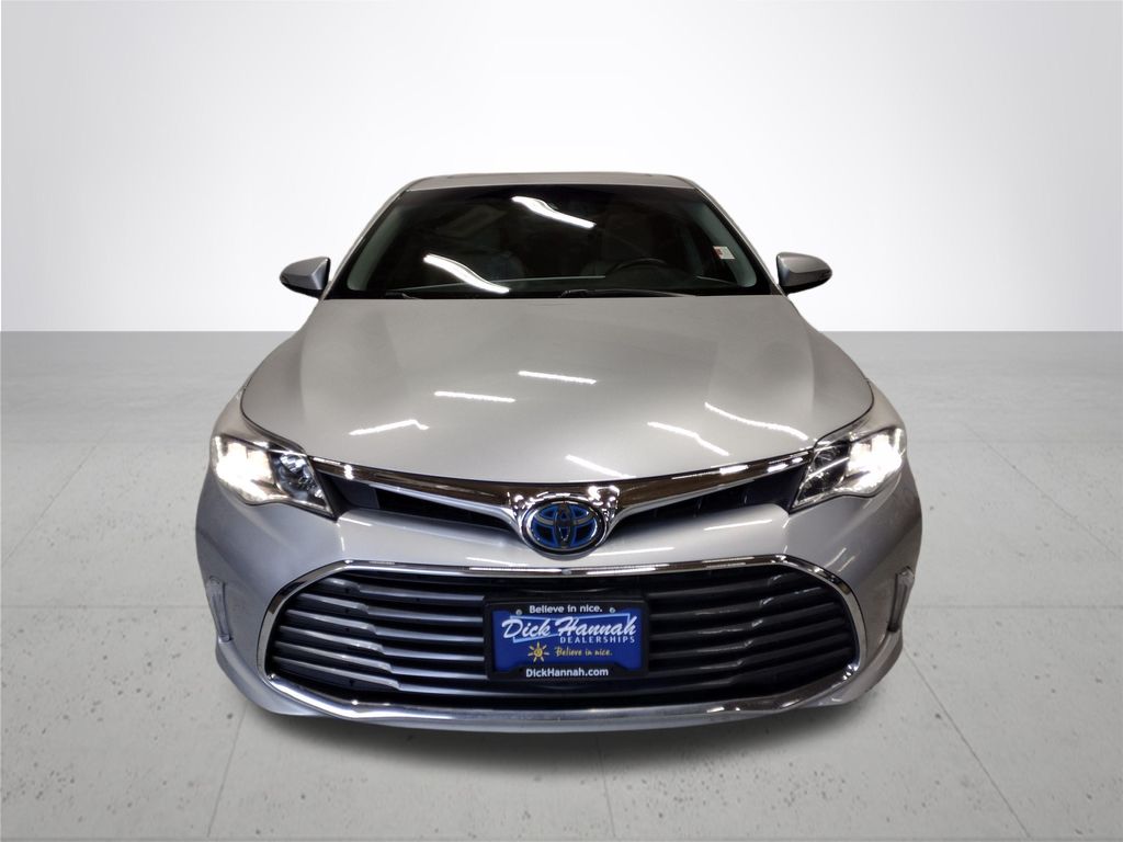 2018 Toyota Avalon Hybrid Limited