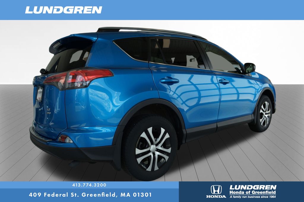 Used 2018 Toyota RAV4 SUV