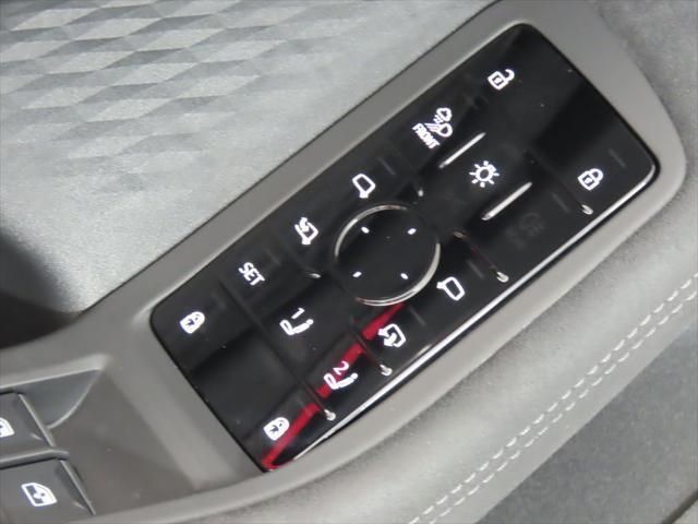 Thumbnail: 2025 Audi S5 - 26