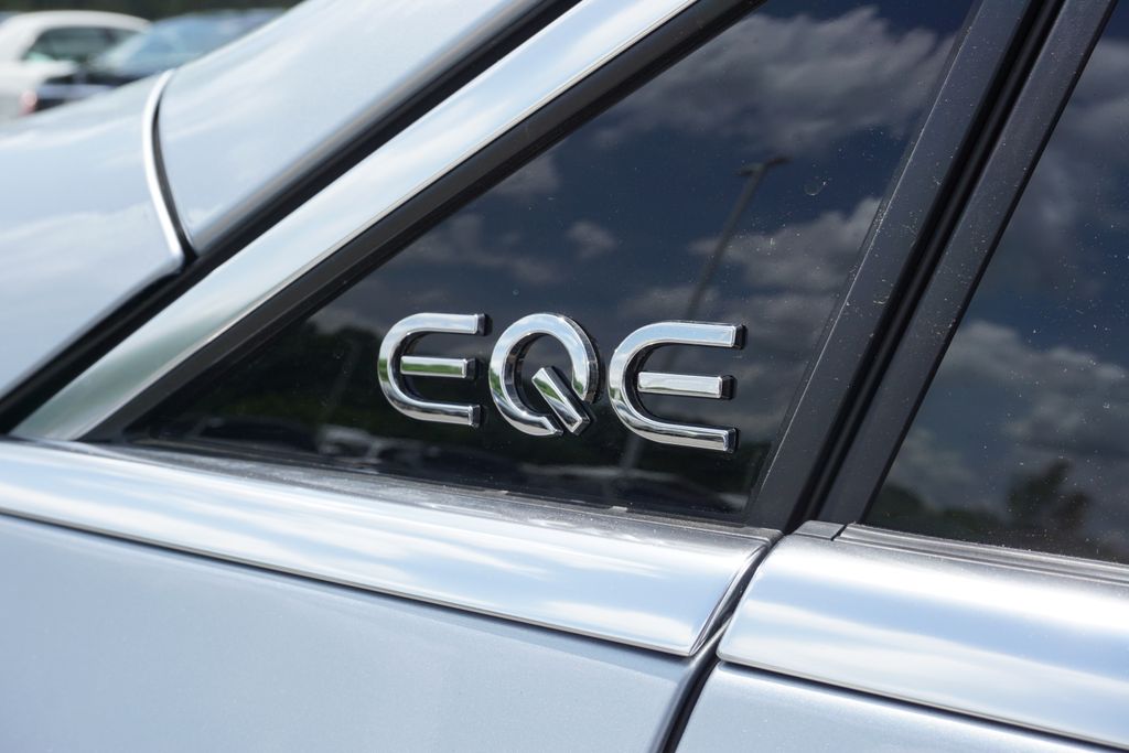 2025 Mercedes-Benz EQE 350 14