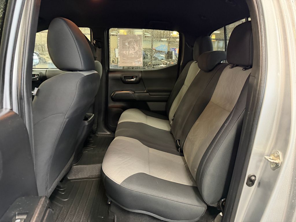 2022 Toyota Tacoma TRD Off-Road