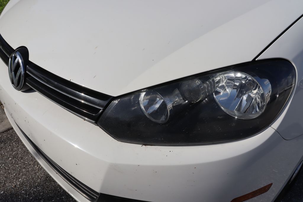 2013 Volkswagen Jetta Sportwagen SE 3