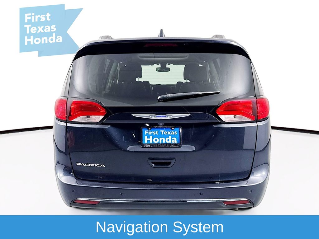 Used Car 2019 Chrysler Pacifica  Touring L Plus For Sale Under $20,000 In Austin, Texas