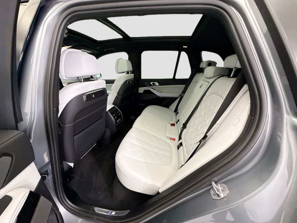 Thumbnail: 2024 BMW X5 - 20