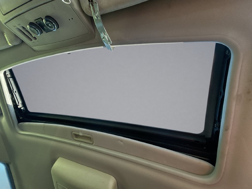 Thumbnail: 2014 Nissan Armada - 29