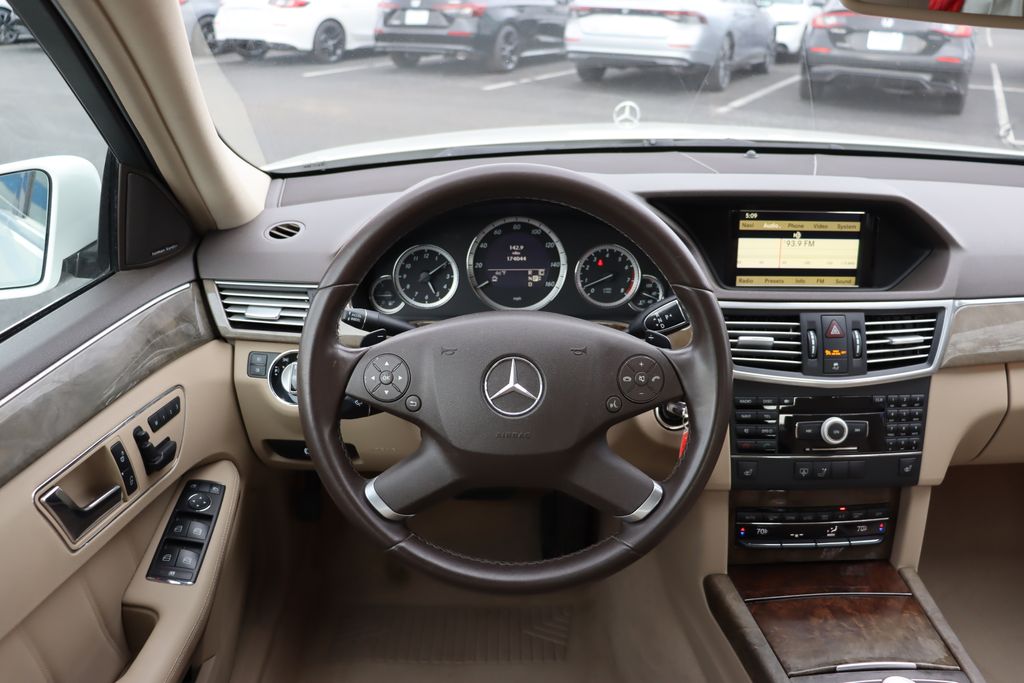 2010 Mercedes-Benz E-Class E 350 18