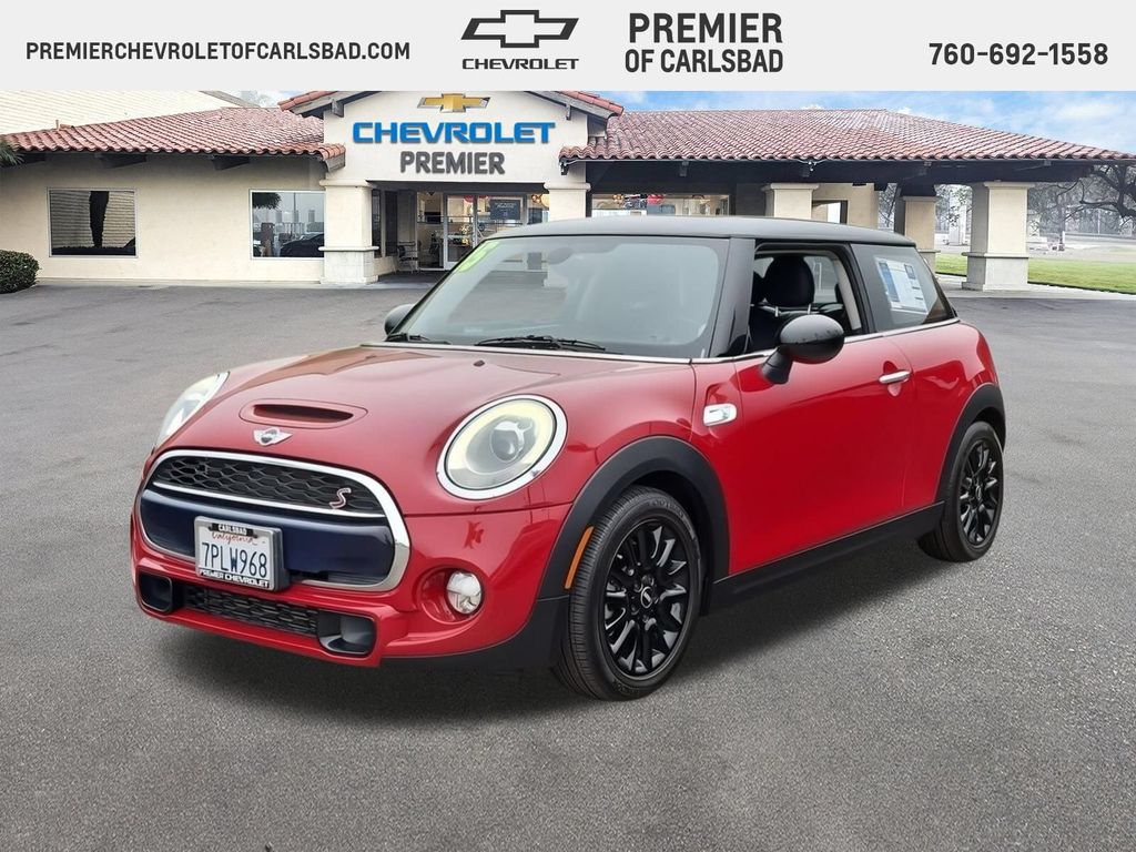 Blazing Red 2015 MINI Cooper Hatchback Front-Wheel Drive 6-Speed Automatic