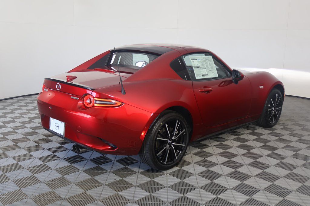 Thumbnail: 2025 Mazda MX-5 Miata - 2