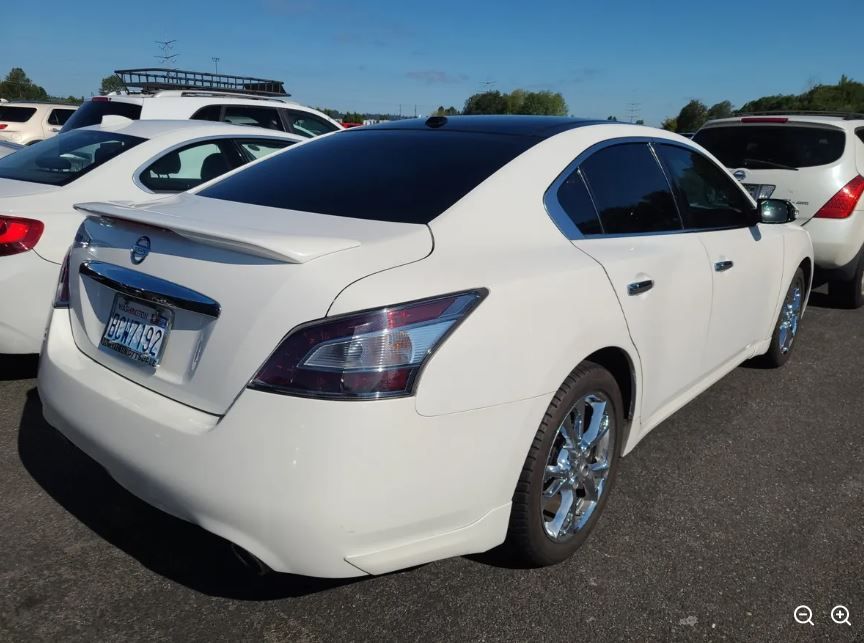 Used 2012 White Nissan 3.5 SV image 3