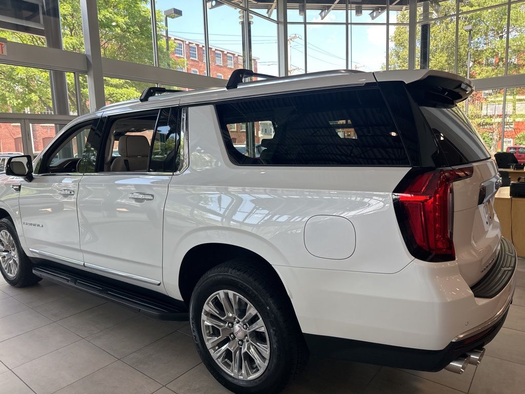 2021 GMC Yukon XL Denali 7