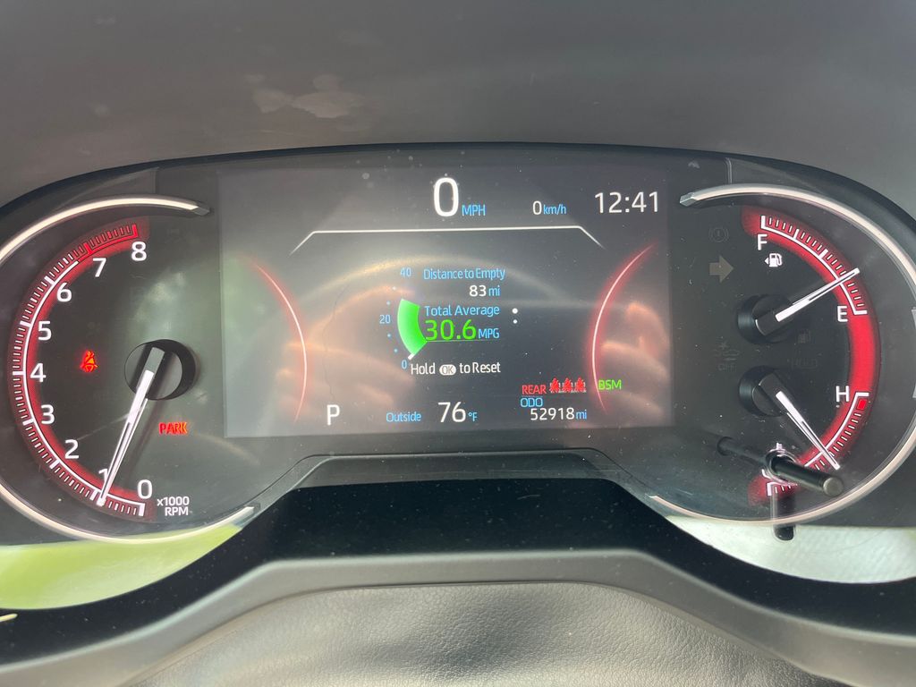 2023 Toyota RAV4 XLE photo