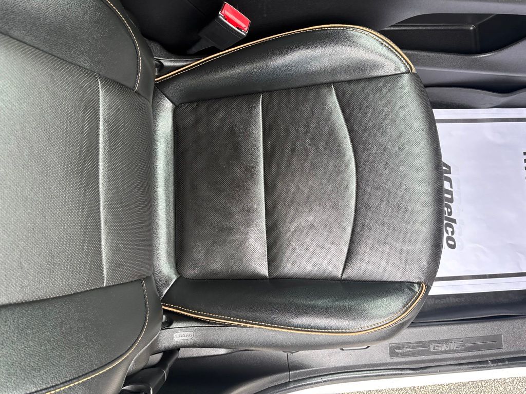 Used 2023 GMC Terrain SUV