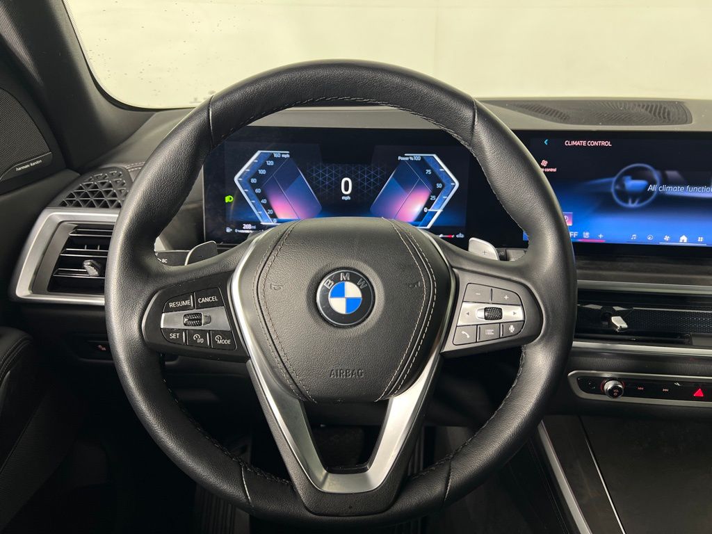 Thumbnail: 2024 BMW X5 - 14