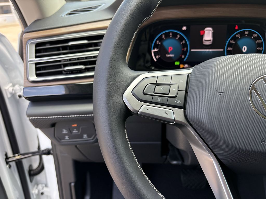 New 2026 Opal White Volkswagen 2.0T SE w/Technology image 16