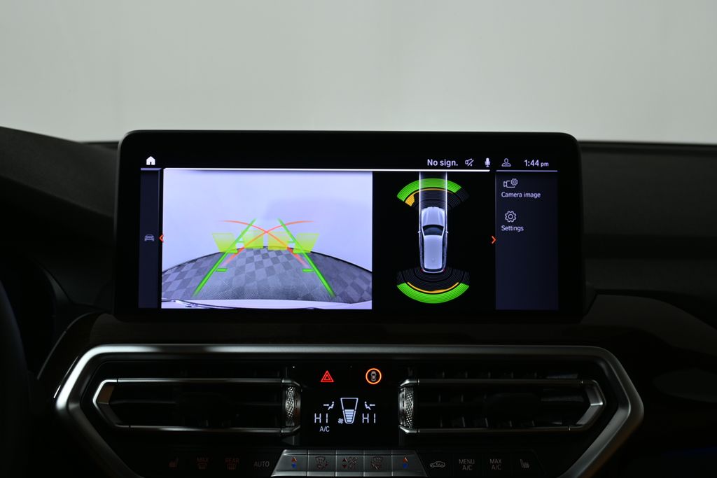 Thumbnail: 2024 BMW X3 - 23