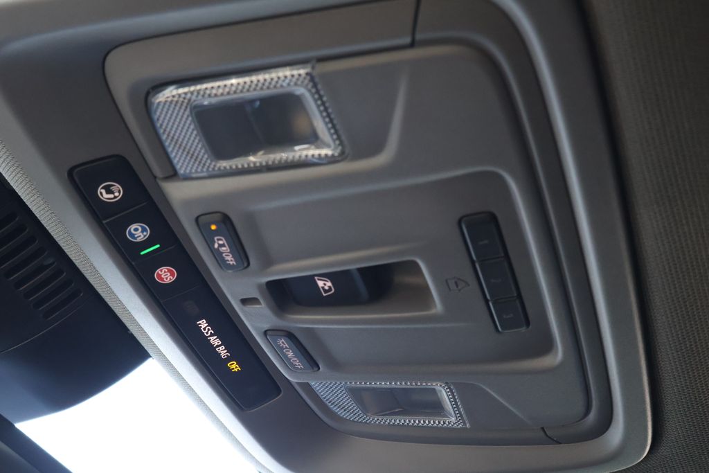 Thumbnail: 2026 Chevrolet Silverado 3500 - 29