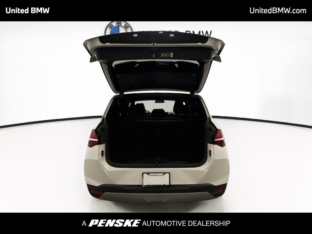 Thumbnail: 2026 BMW X3 - 14