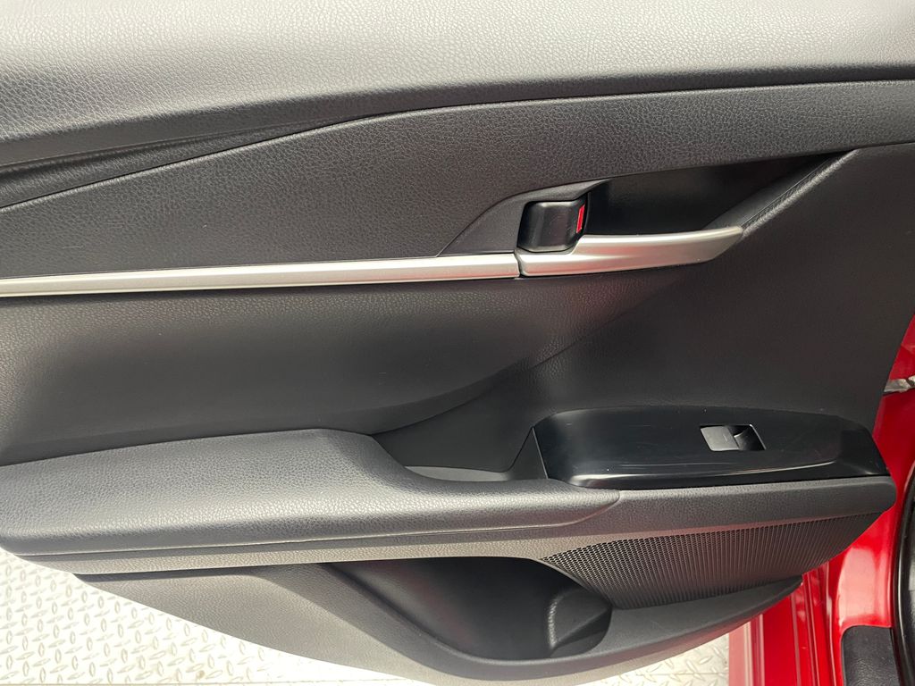 Thumbnail: 2025 Toyota Camry - 30