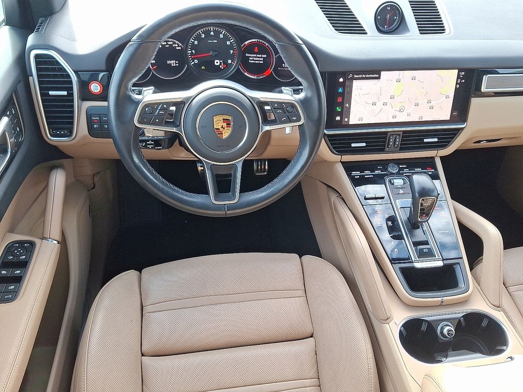 Thumbnail: 2023 Porsche Cayenne - 13