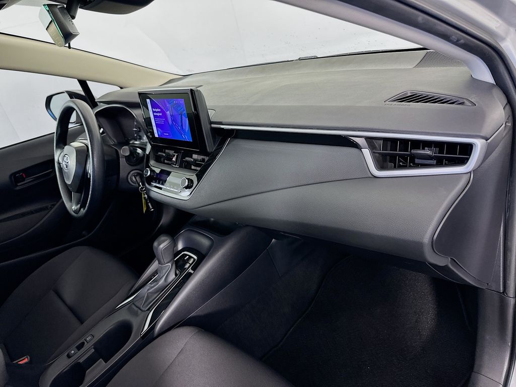 Thumbnail: 2025 Toyota Corolla - 28
