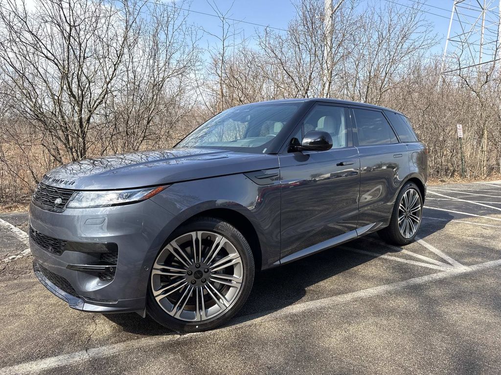 2026 Land Rover Range Rover Sport P460e Dynamic SE AWD