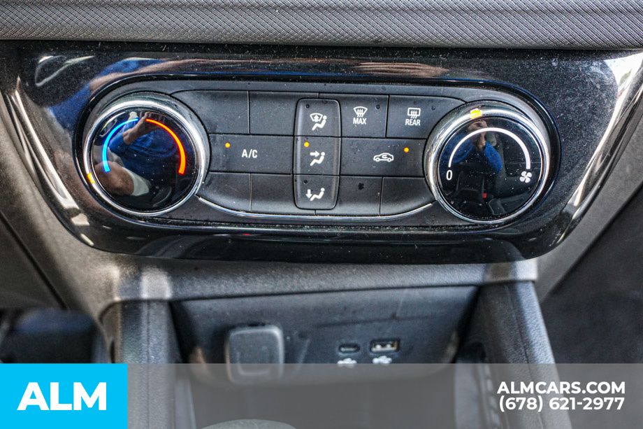 Used 2024 Black Chevrolet LT image 39