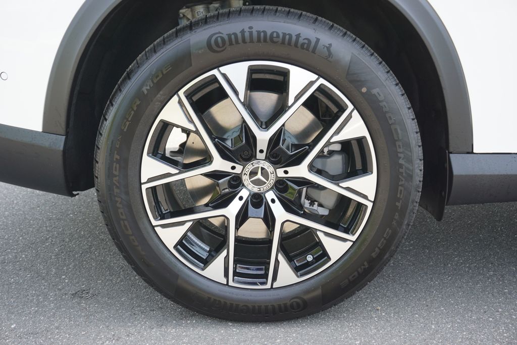 2025 Mercedes-Benz GLC 350 17