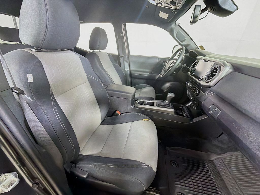Used 2021 Toyota Tacoma Truck