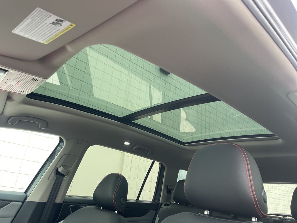 New 2026 Pure Gray Volkswagen 2.0T Peak Edition image 6