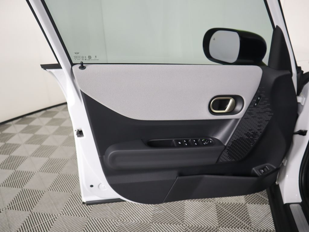 Thumbnail: 2025 MINI Cooper - 24