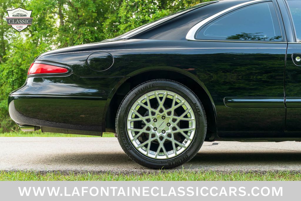 1997 Lincoln Mark VIII 29